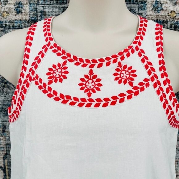 J McLaughlin Shift Dress Size M White Embroidered 100% Linen Pockets Knee Length - Picture 3 of 12